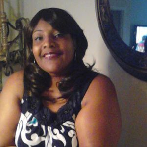 Meet your Posher, Flora